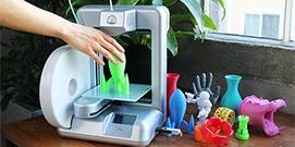 Small 3D printer printing colorful toys l 3D Printing